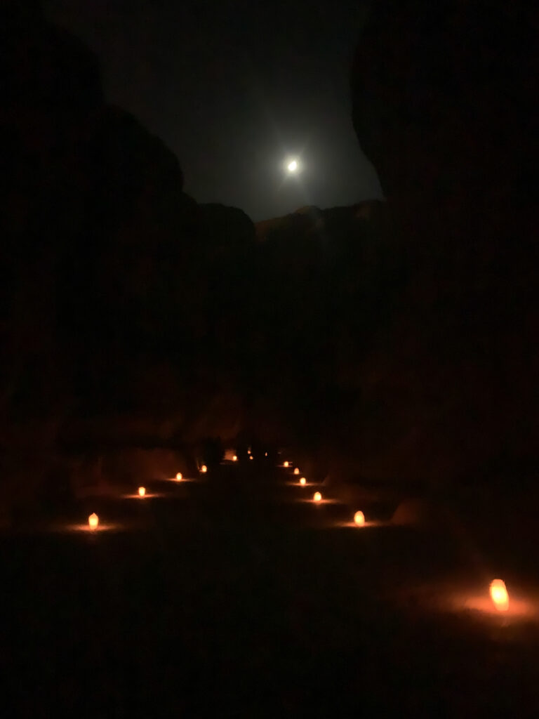 Petra by night - Petra - Jordanie - voyage en famille avec enfants - La Famille nomade